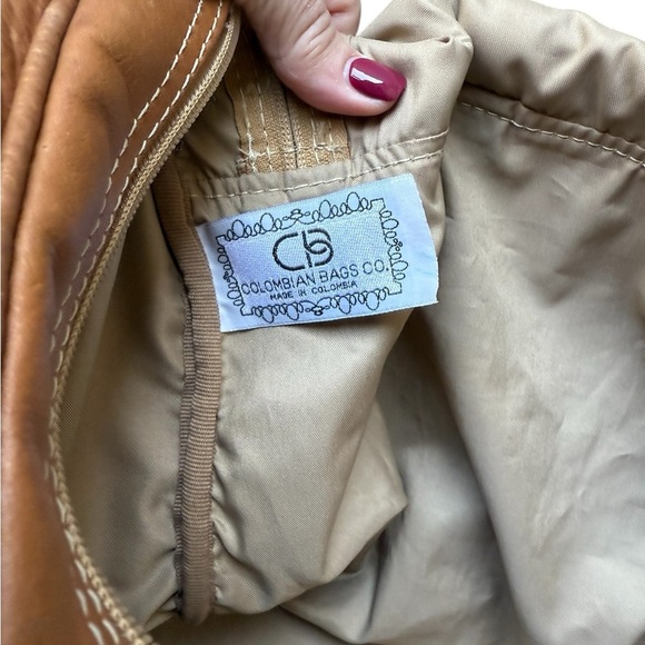 Colombian Bags Co. Tan Leather Bag - Picture 8 of 8